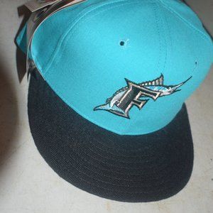 VINTAGE FLORIDA MARLINS NEW ERA/DIAMOND 59/50 WOOL HAT/CAP- FITTED Pro Model-NOS